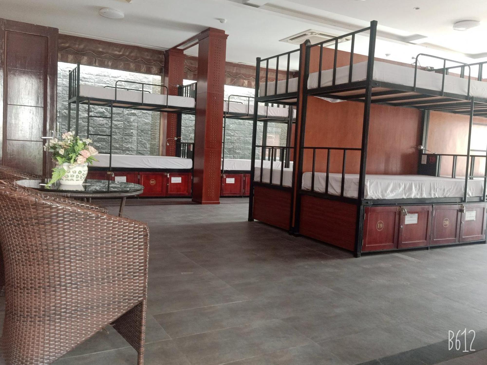 Dong Khe Sau Cat Ba Victory Hostel מראה חיצוני תמונה